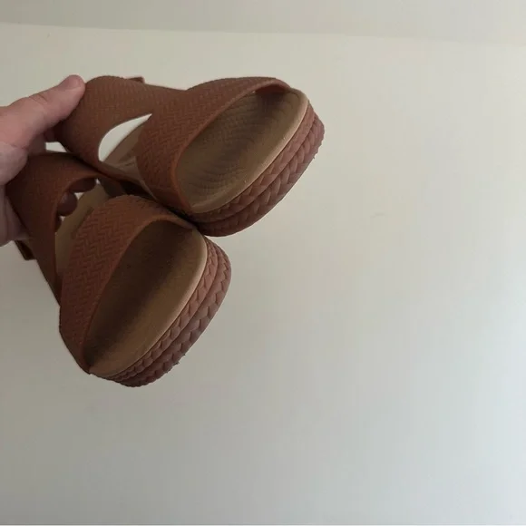 Reef Brown Water Vista Platform water resistant sandals - Picture 6 of 11